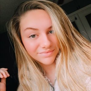 Meet your Posher, Kacee